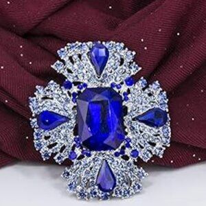 Vintage Look Austrian Crystal Brooch Silver with Royal Blue Rhinestones